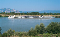 MS Mistral (4 Anker) 1