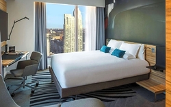 4* Novotel Canary Wharf 2