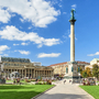 Jubiläumssäule auf dem Schlossplatz in Stuttgart